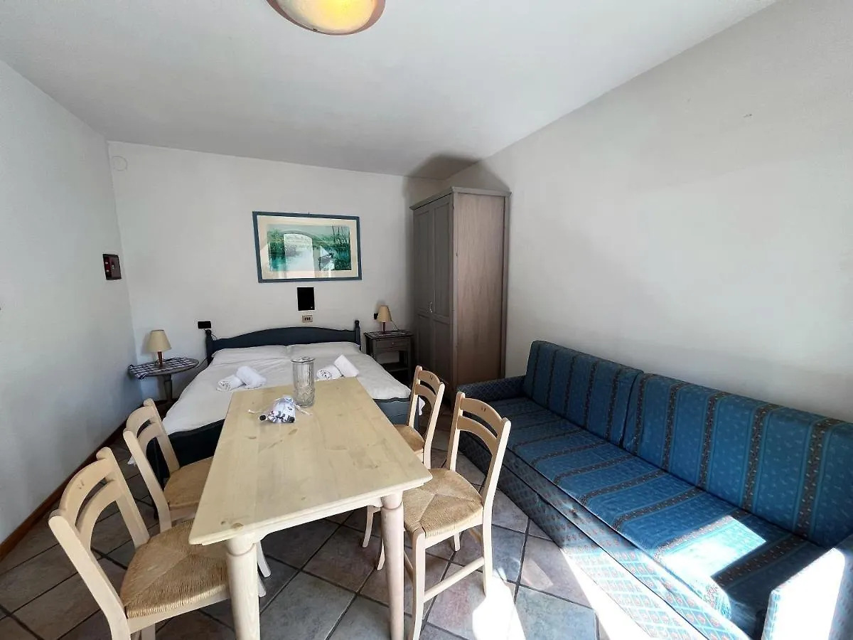 Residence Casa Gardola, Gtsgroup Tignale Aparthotel